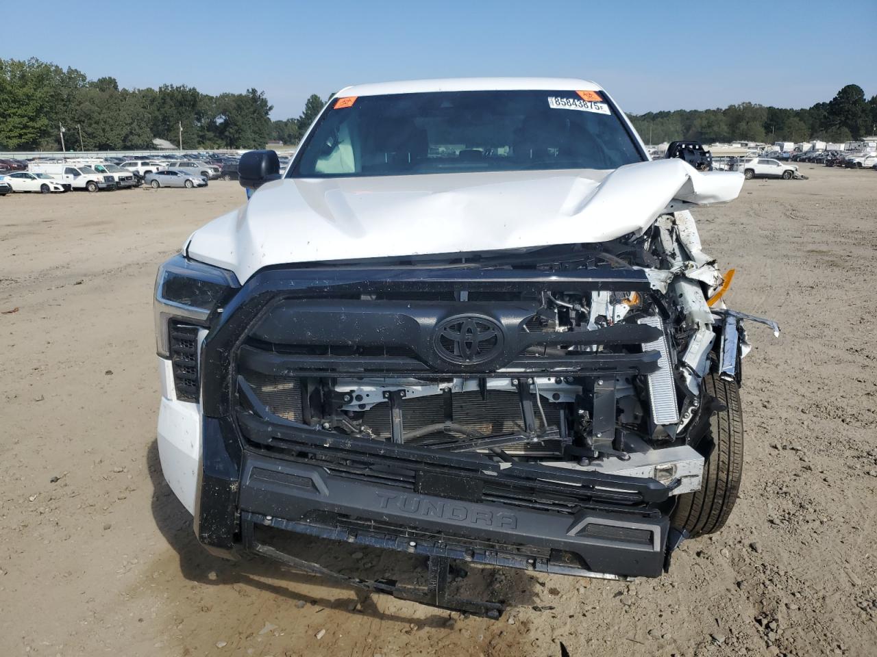 TOYOTA TUNDRA CREWMAX SR