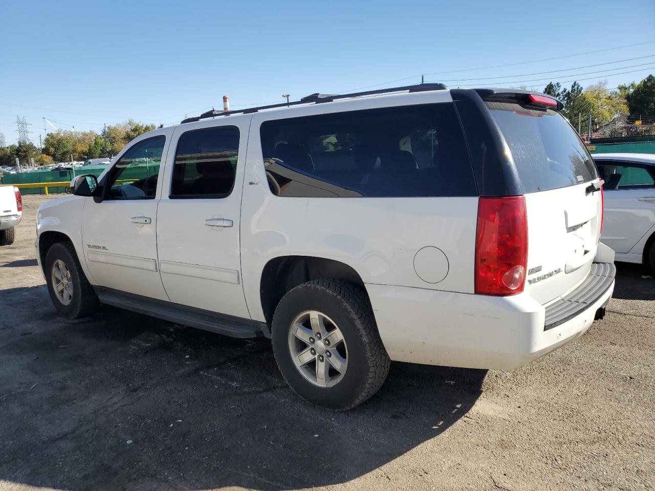 GMC YUKON K1500 SLT