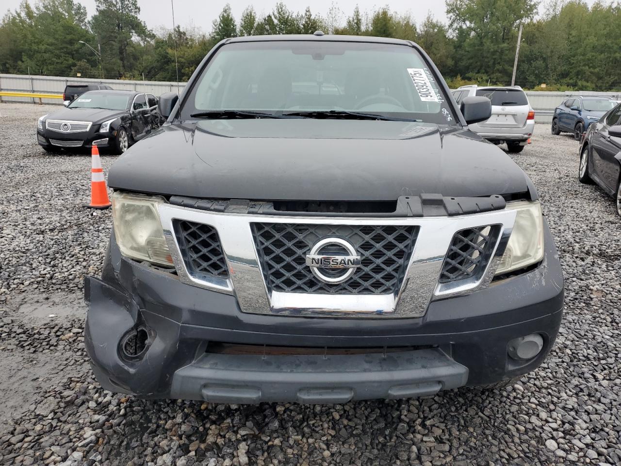 NISSAN FRONTIER S