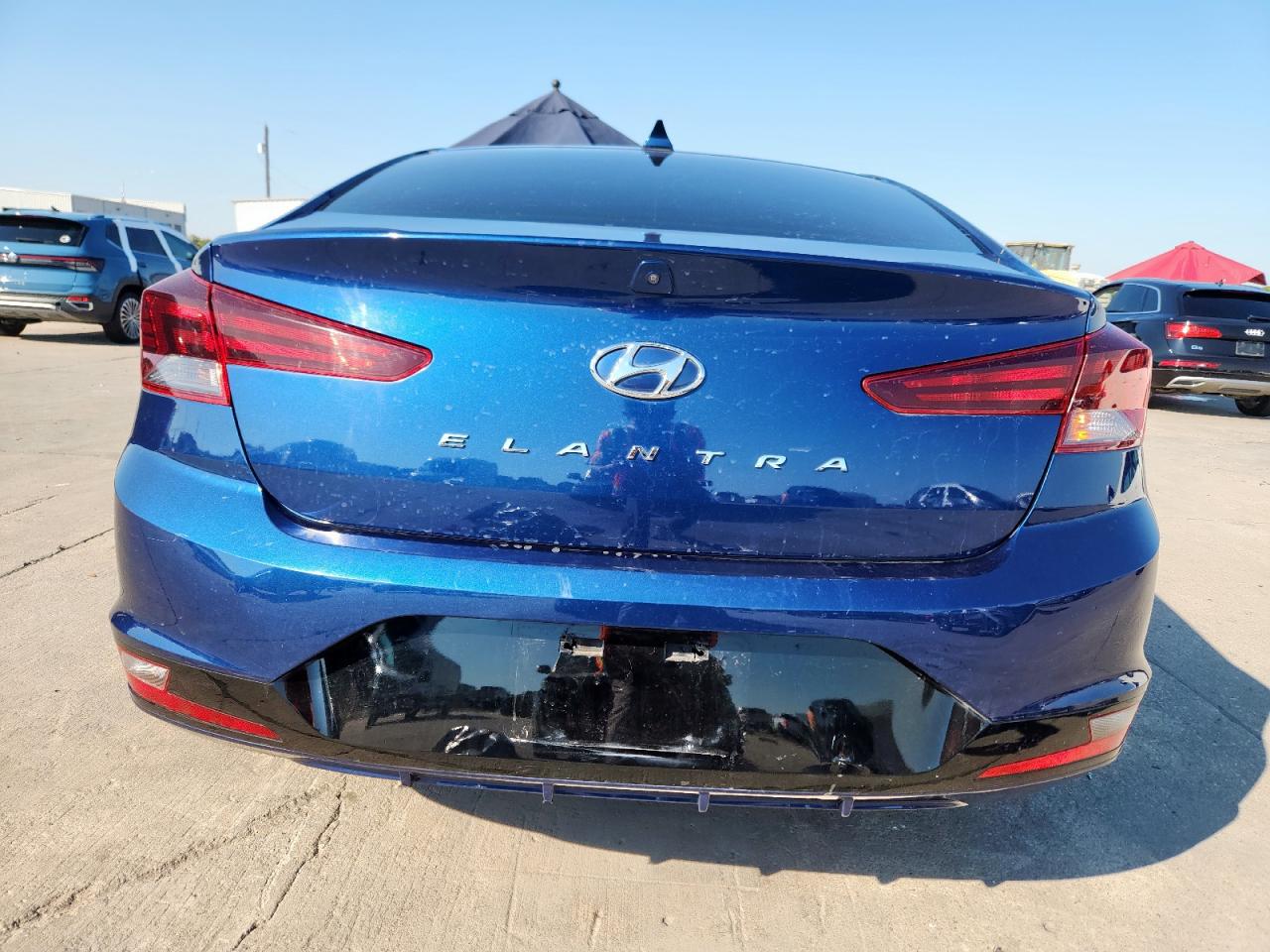 HYUNDAI ELANTRA SEL