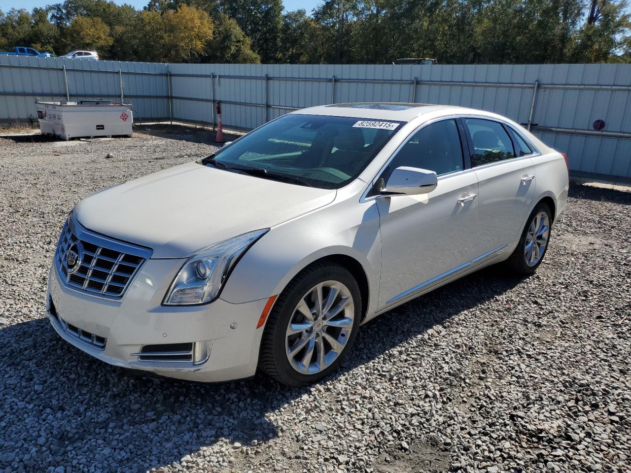 CADILLAC XTS LUXURY COLLECTION