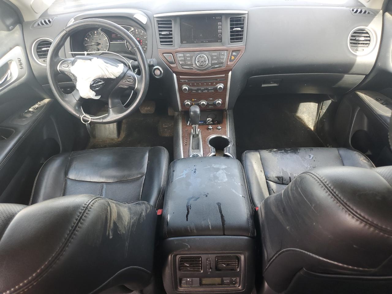 Lot #3316079261 2017 NISSAN PATHFINDER