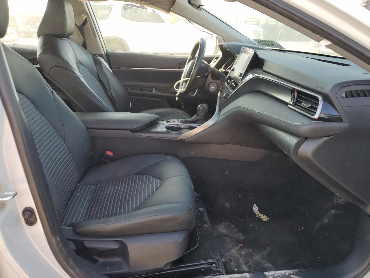 TOYOTA CAMRY SE NIGHT SHADE