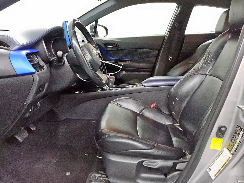 2020 TOYOTA C-HR XLE - JTNKHMBX6L1093653