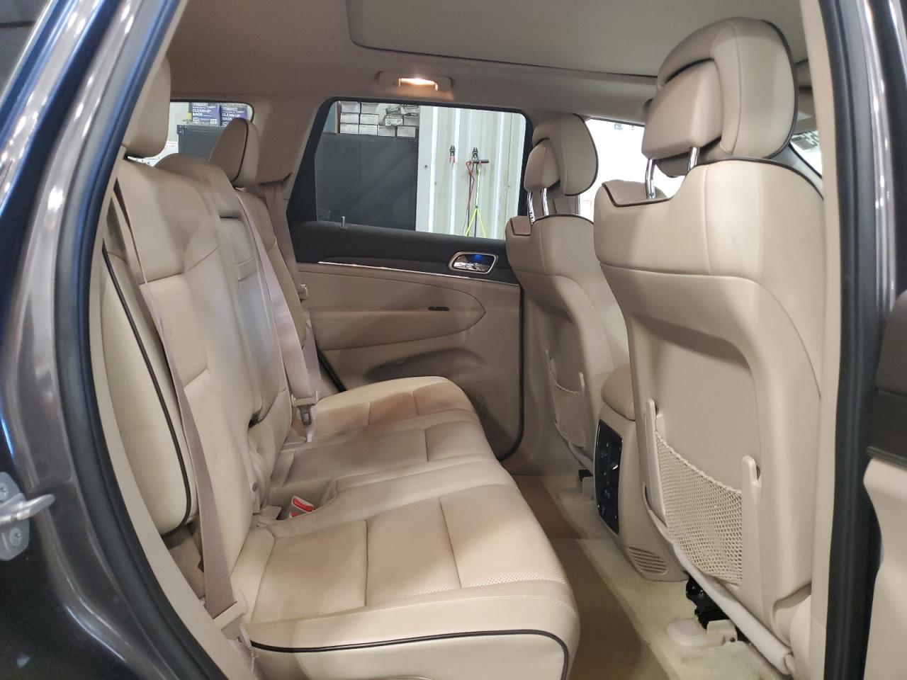 JEEP GRAND CHEROKEE OVERLAND