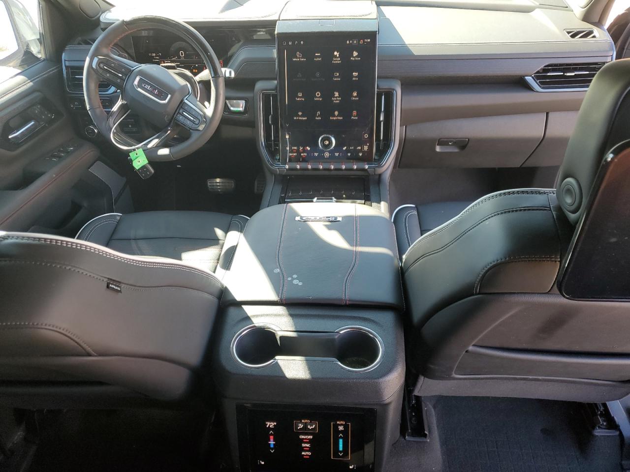 GMC YUKON AT4 ULTIMATE