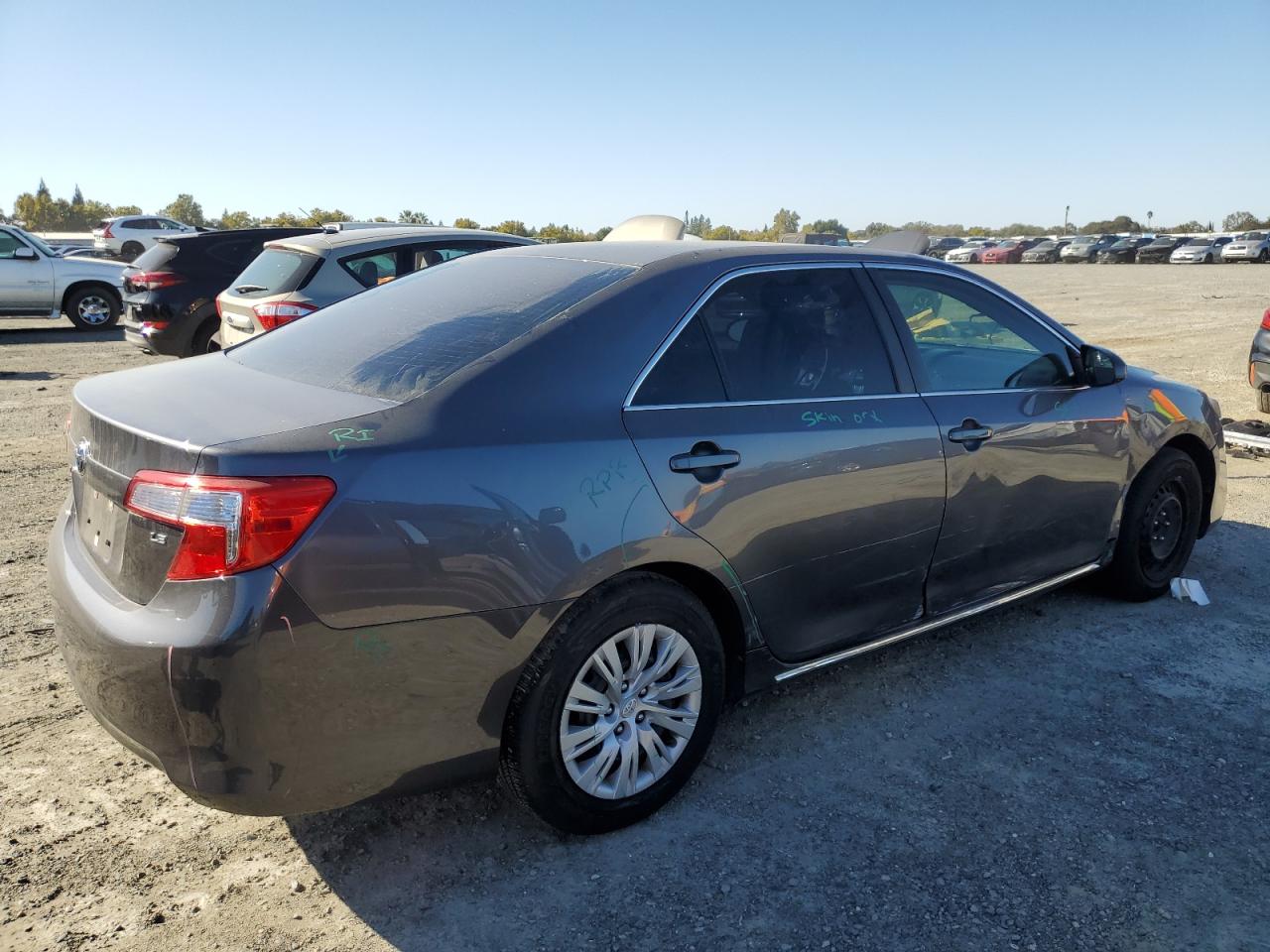 TOYOTA CAMRY L
