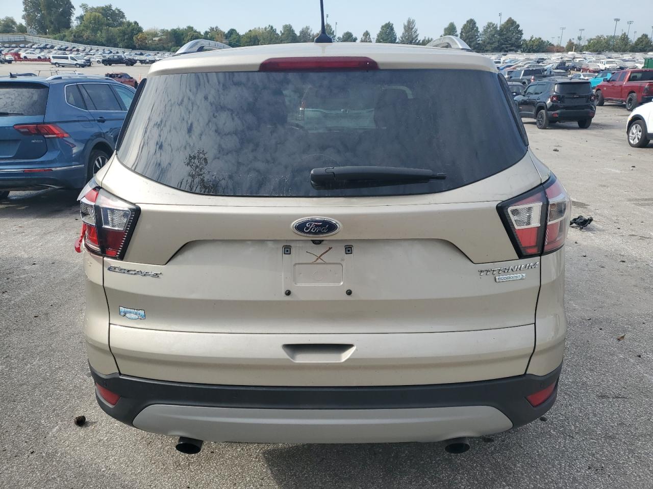 FORD ESCAPE TITANIUM