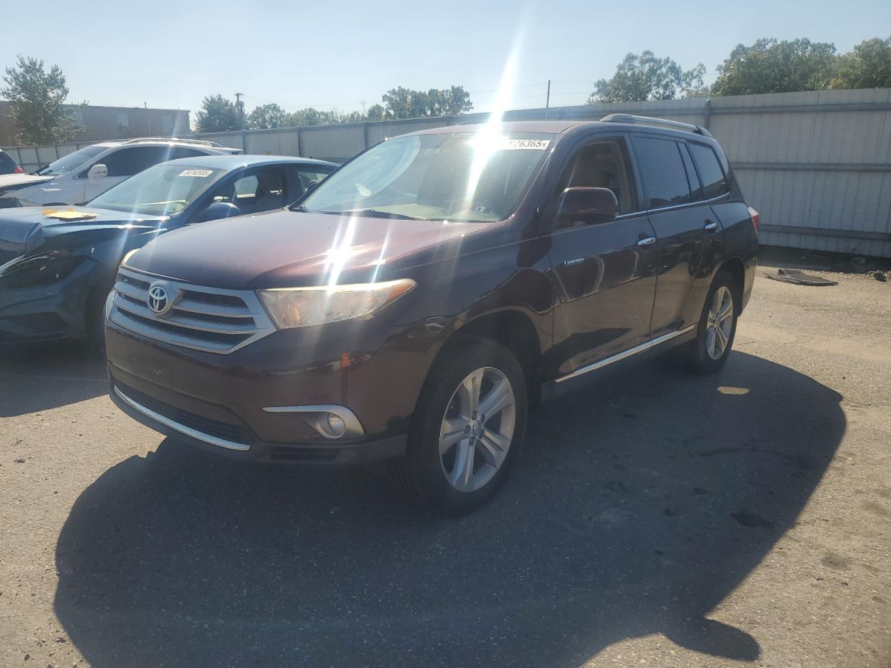 TOYOTA HIGHLANDER LIMITED