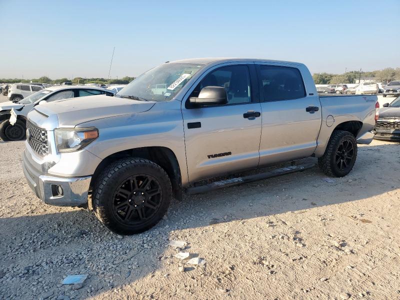 TOYOTA TUNDRA CREWMAX SR5