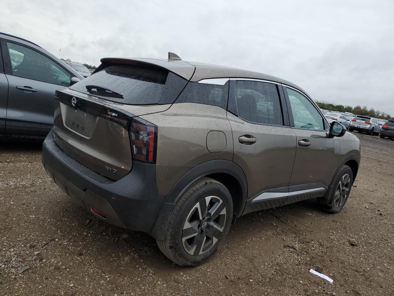 NISSAN KICKS SV