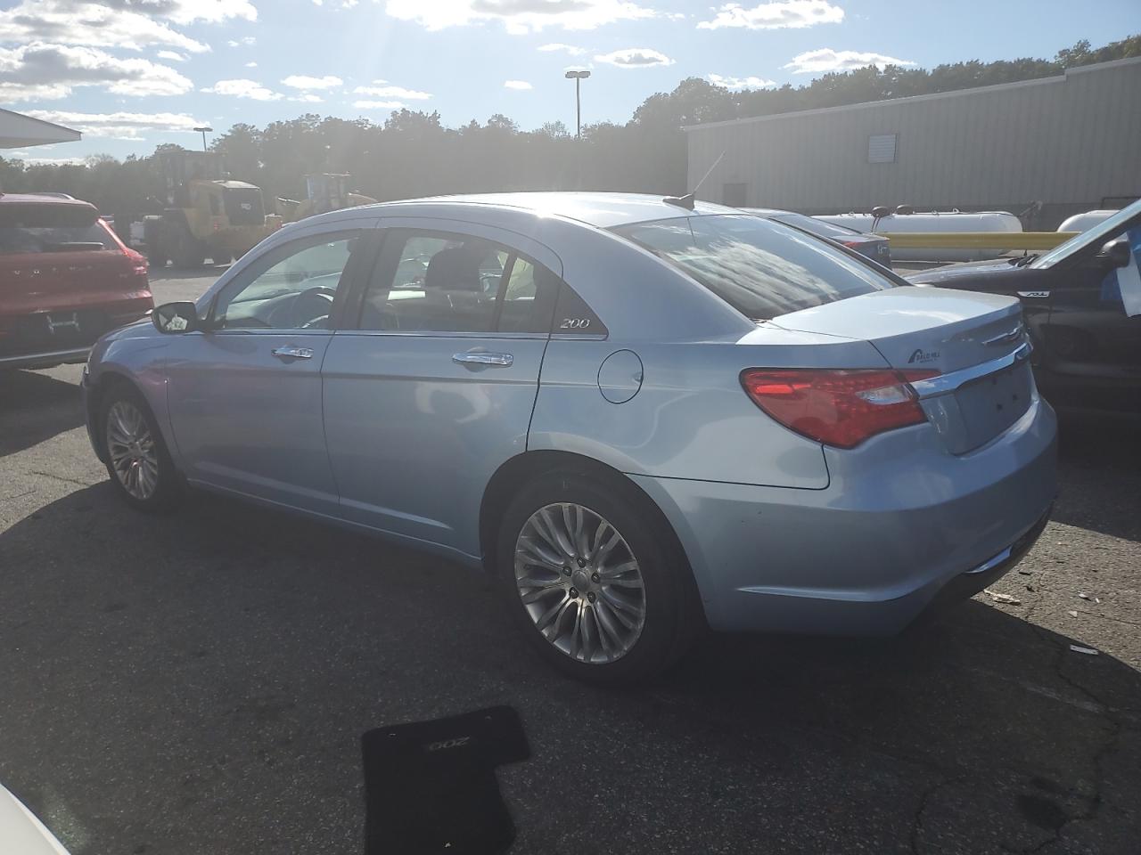 CHRYSLER 200 LIMITED