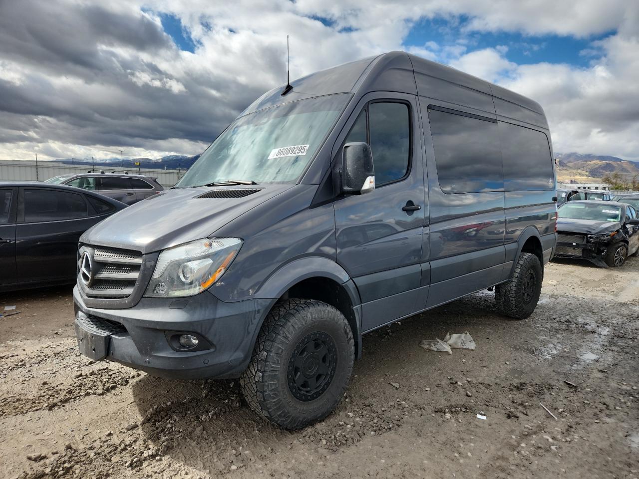 MERCEDES-BENZ SPRINTER 2500