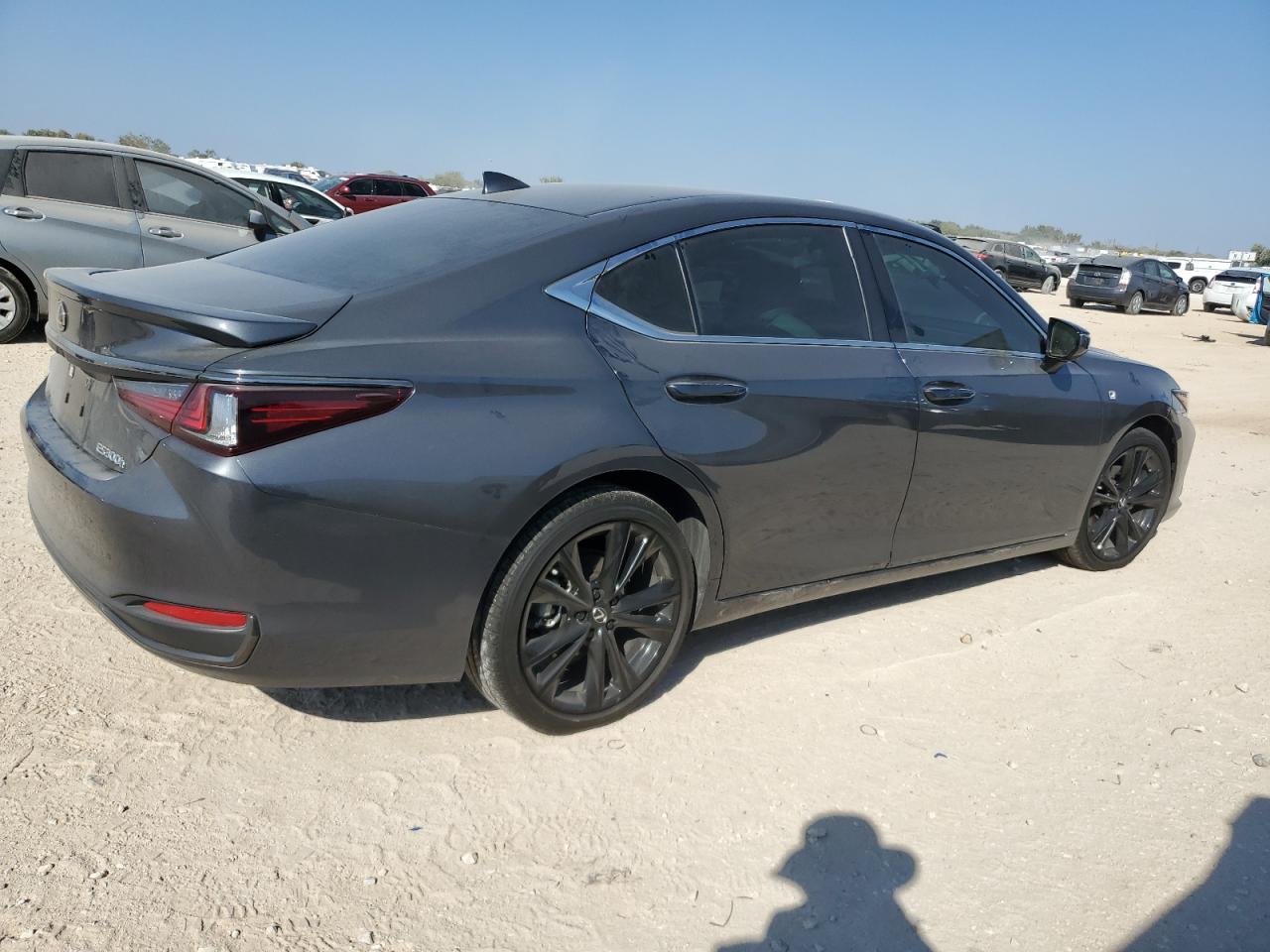 LEXUS ES 300H F SPORT HANDLING