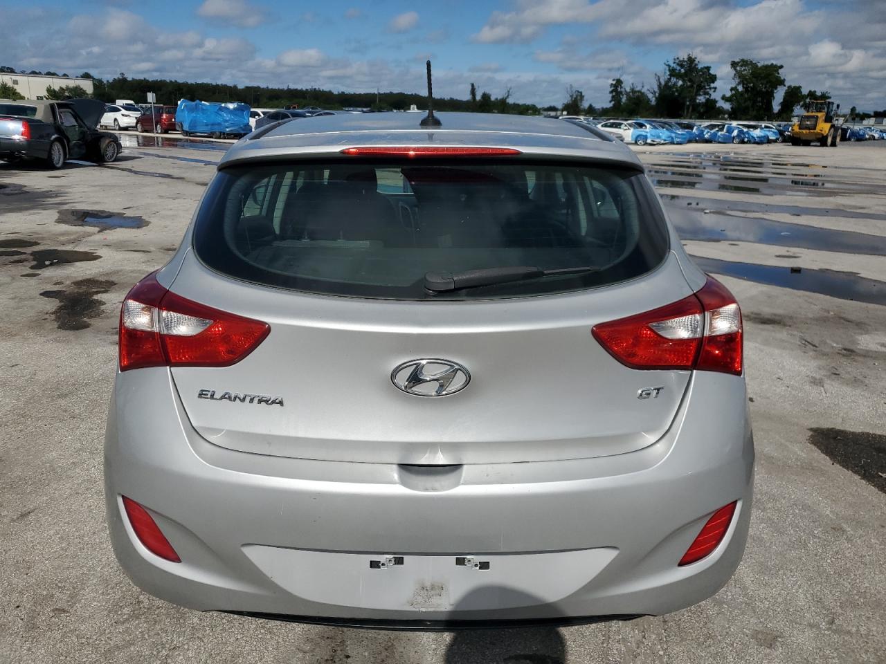 HYUNDAI ELANTRA GT