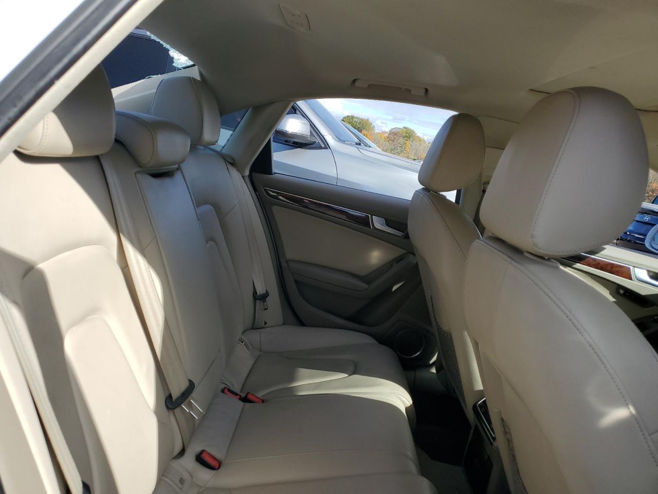 AUDI A4 PREMIUM PLUS