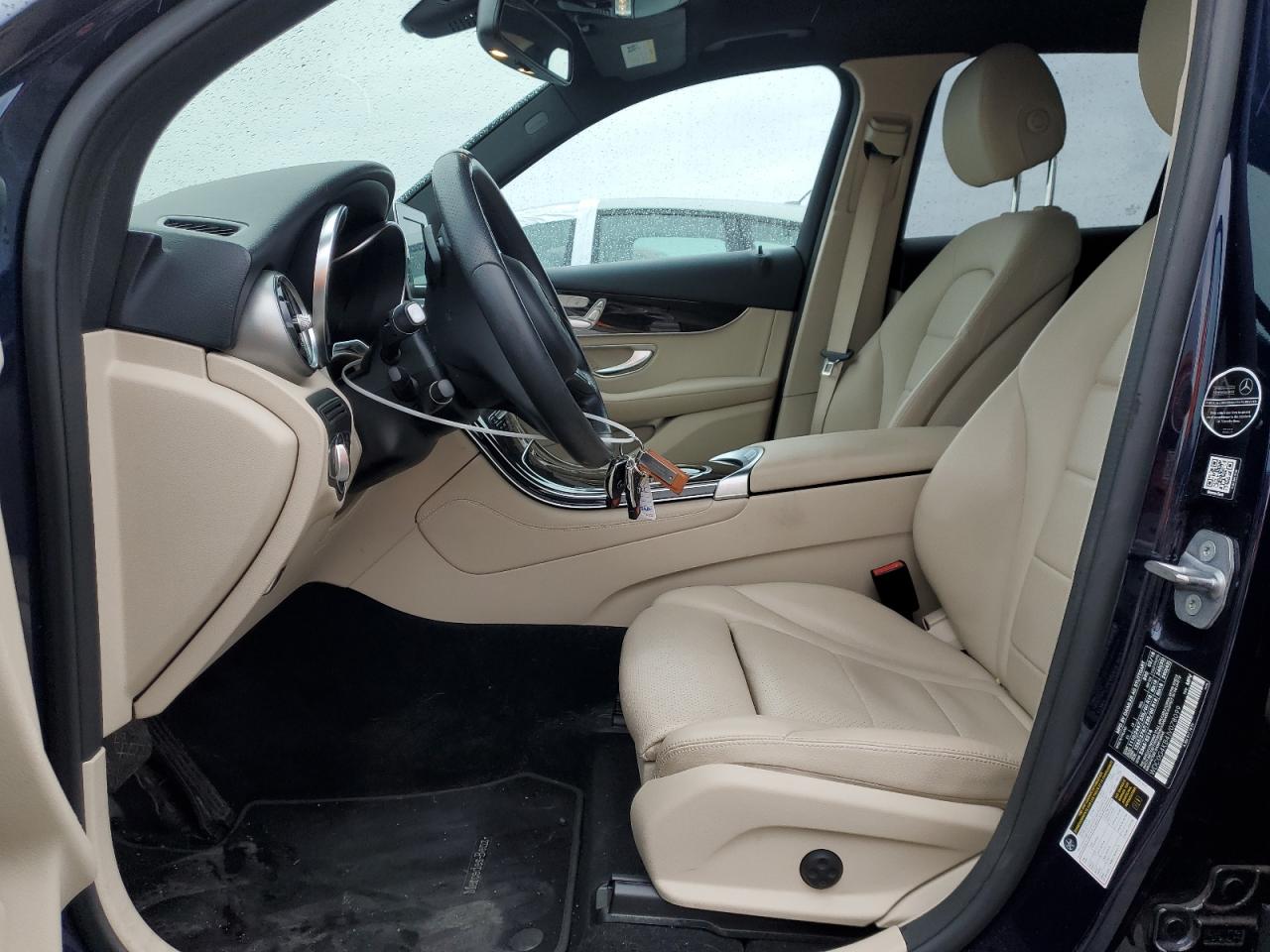 MERCEDES-BENZ GLC-CLASS 300 4MATIC