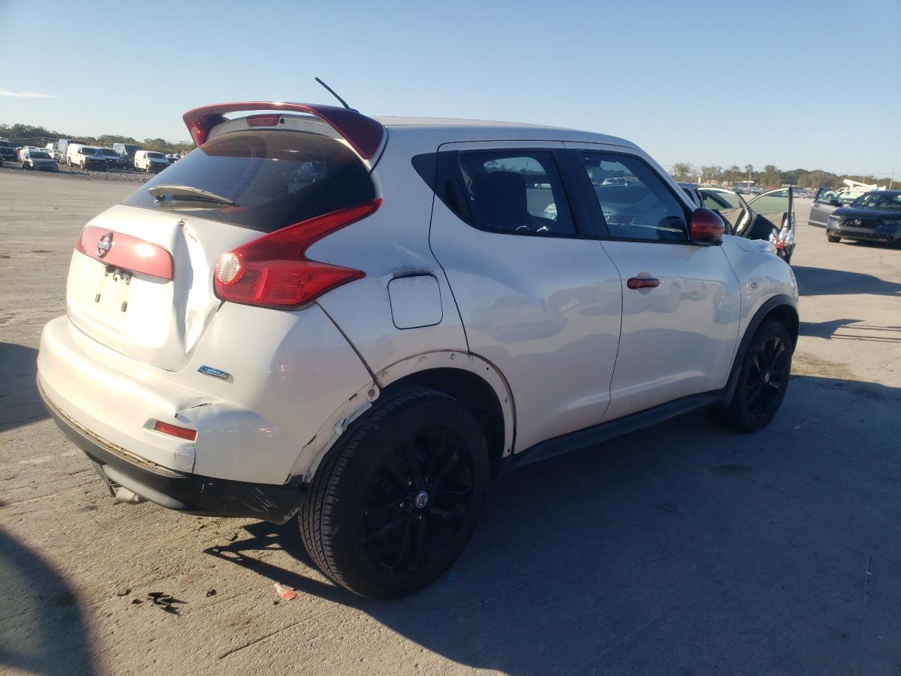 NISSAN JUKE S