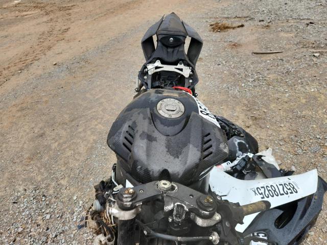 2020 YAMAHA YZFR6 #3283975819