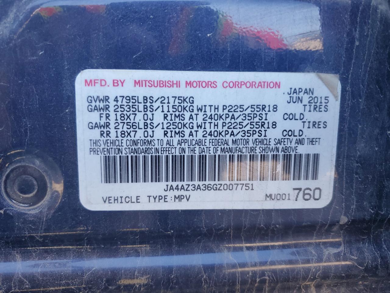 MITSUBISHI OUTLANDER SE