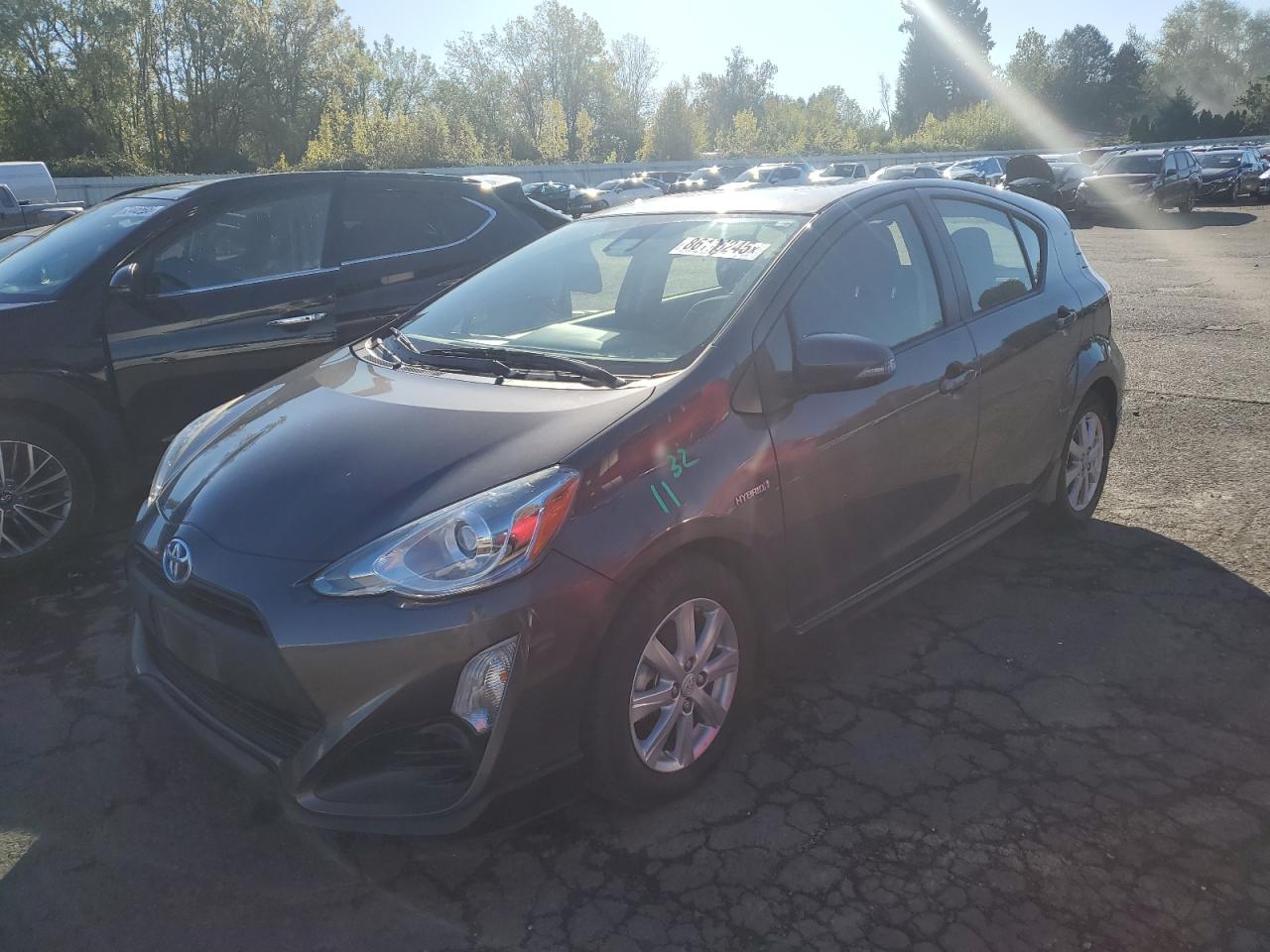 TOYOTA PRIUS C
