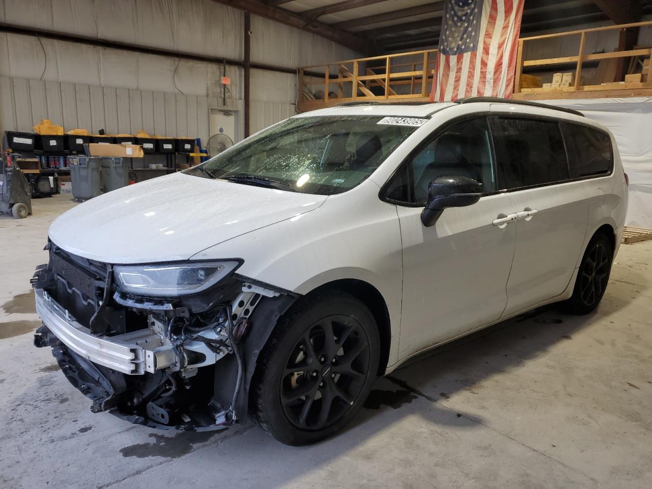 CHRYSLER PACIFICA LIMITED