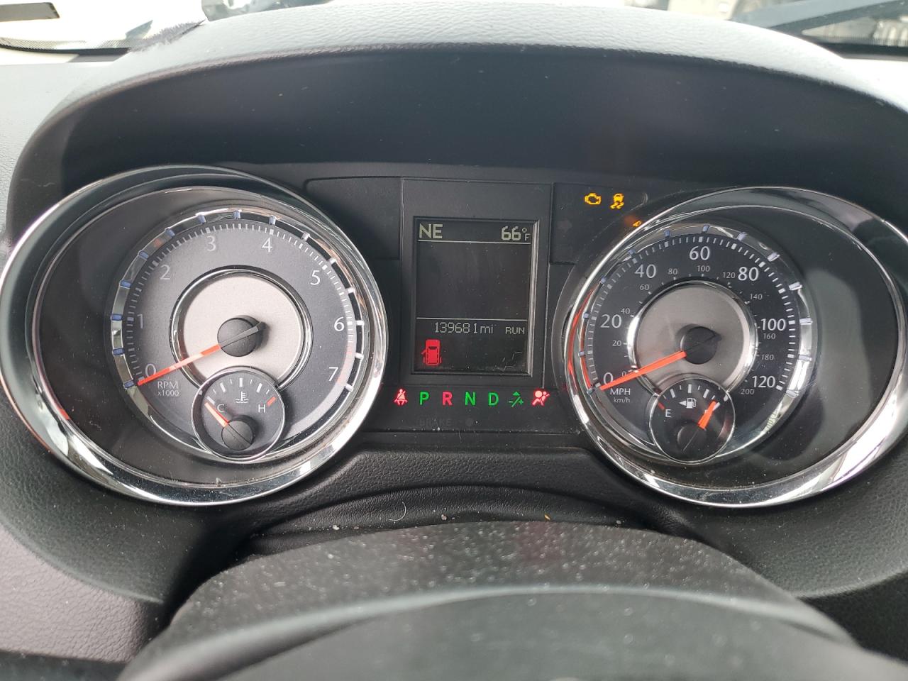 CHRYSLER TOWN & COUNTRY TOURING