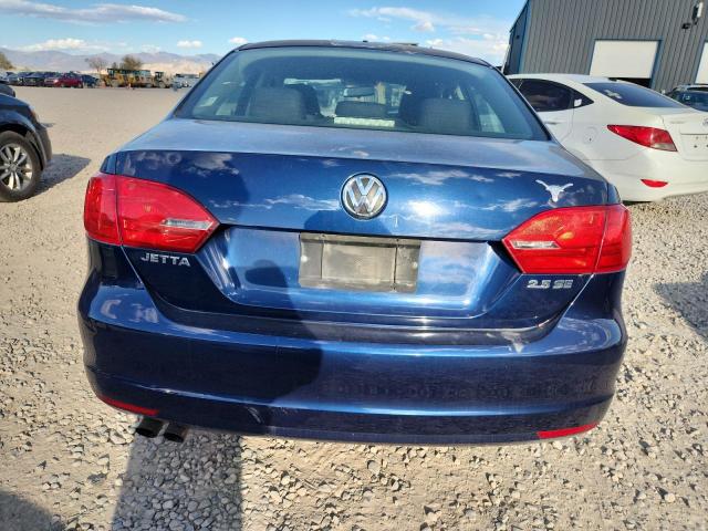 2011 VOLKSWAGEN JETTA SE - 3VWDZ7AJXBM074093