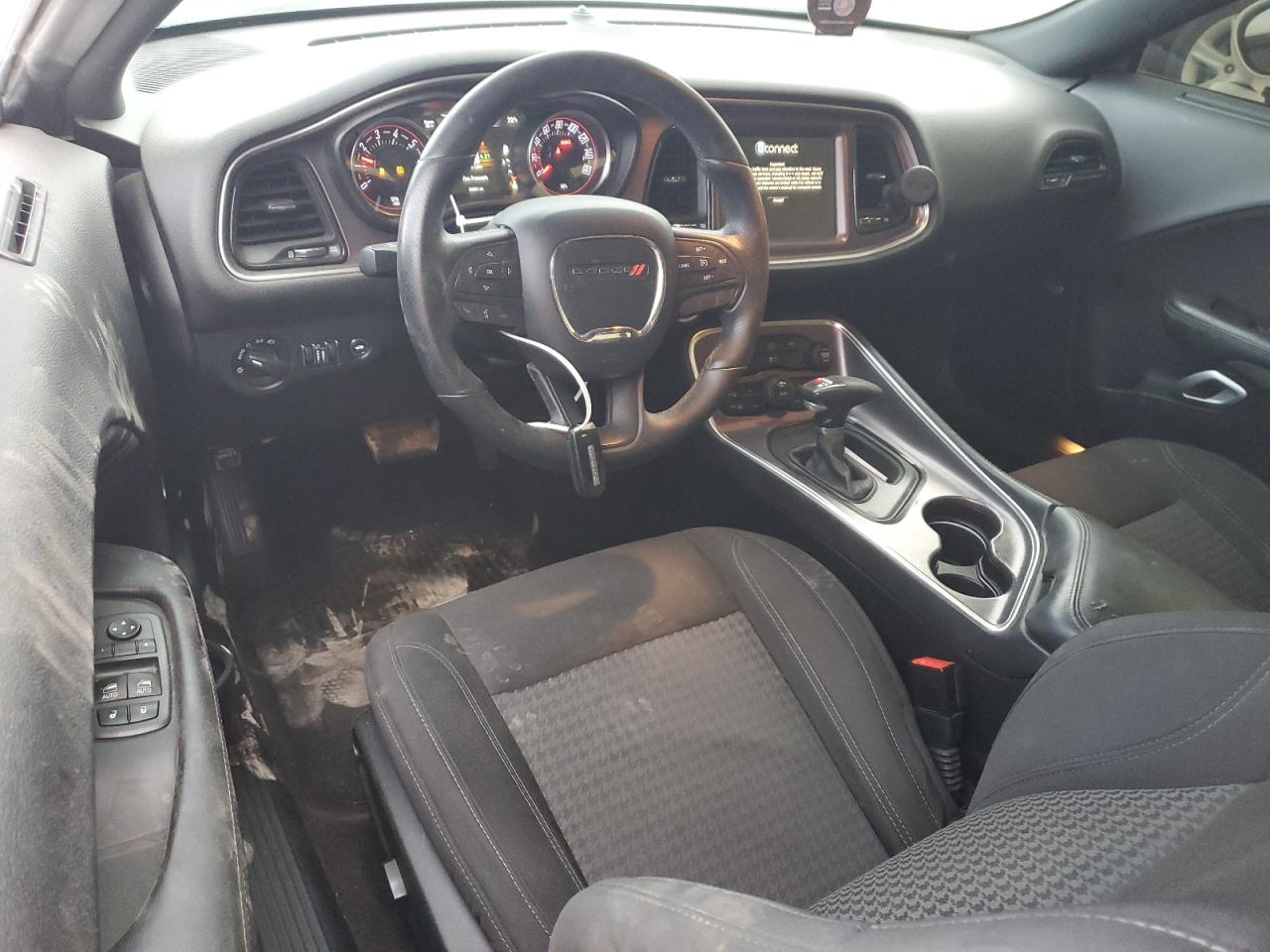 DODGE CHALLENGER SXT