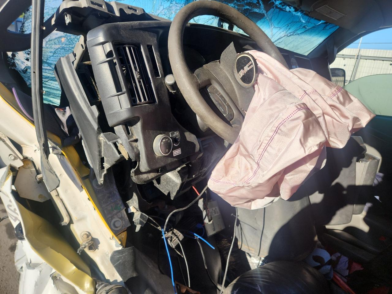 GMC SAVANA CUTAWAY G3500