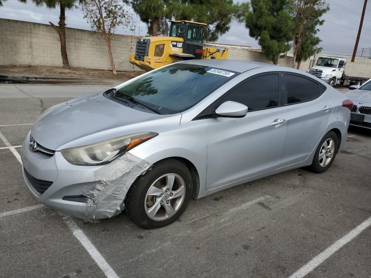 HYUNDAI ELANTRA SE