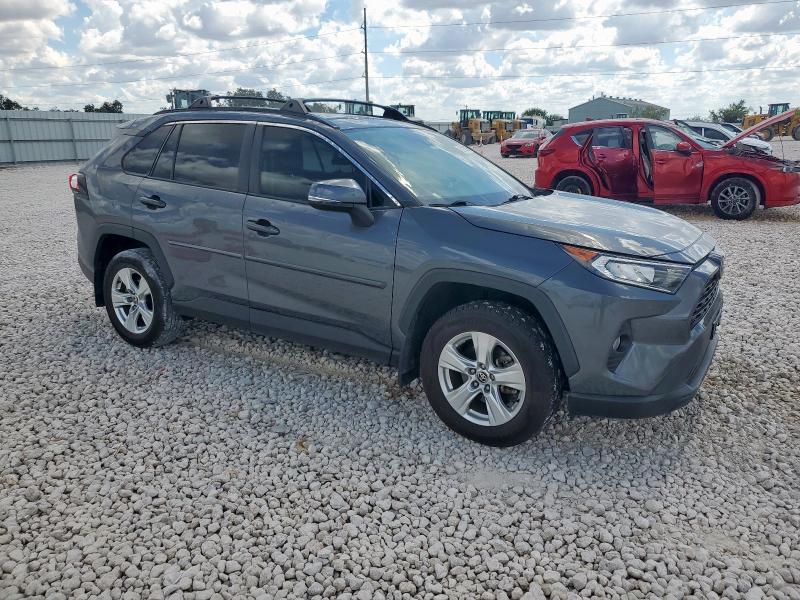 2021 TOYOTA RAV4 XLE - 2T3W1RFV1MC118382