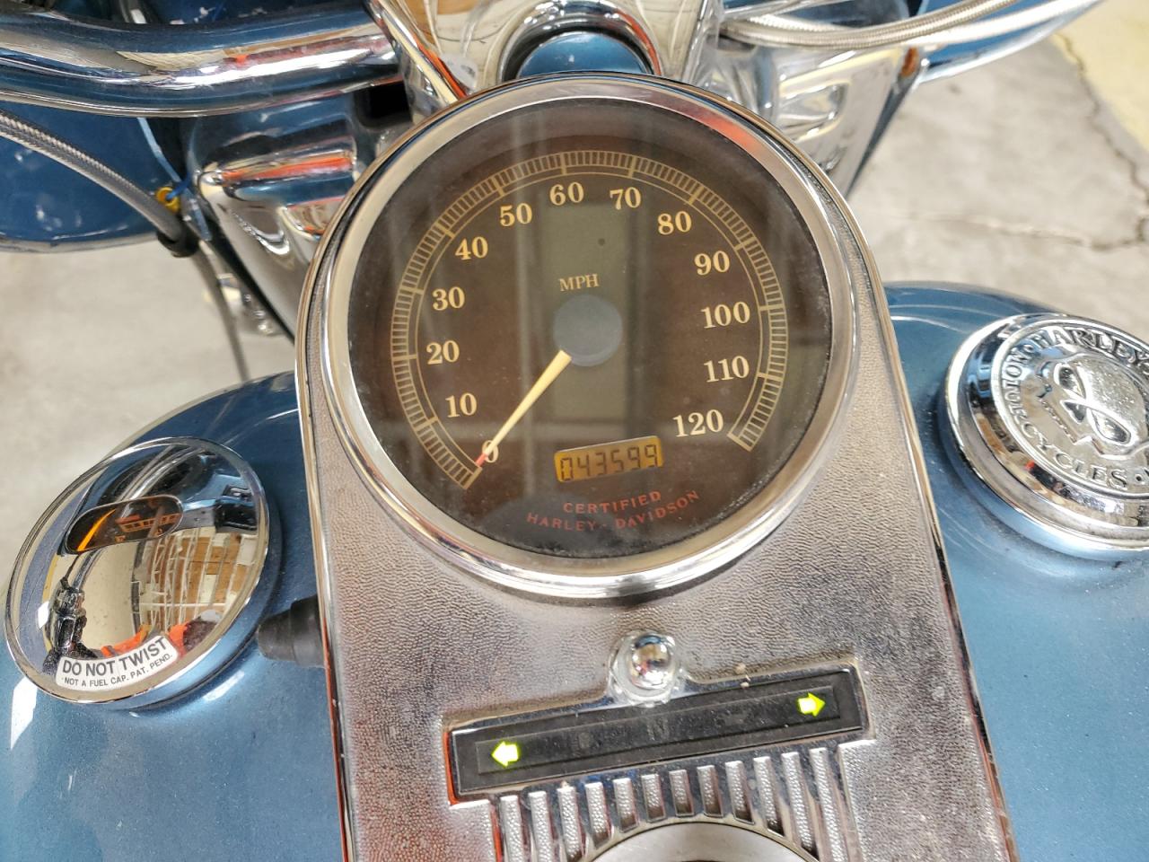 Lot #3283800417 2001 HARLEY-DAVIDSON FLHRI