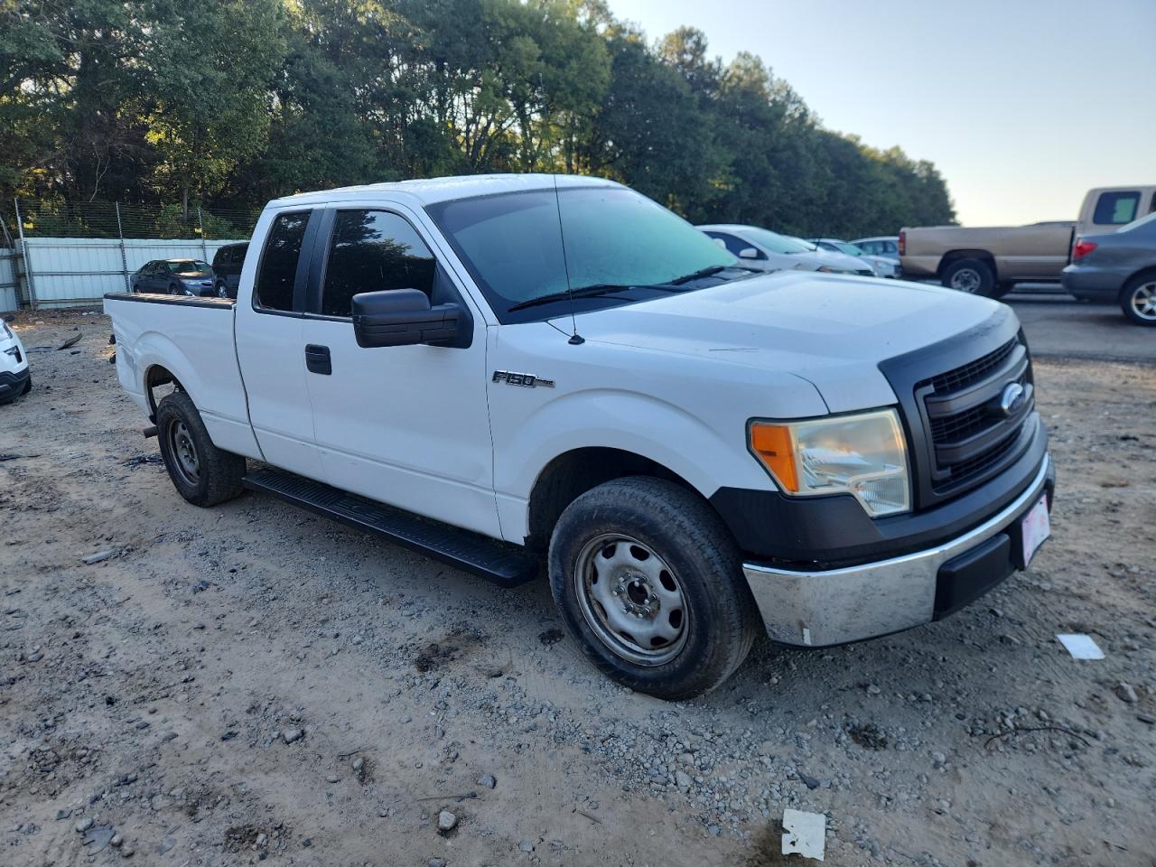 FORD F-150 SUPER CAB