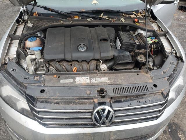 2013 VOLKSWAGEN PASSAT SE - 1VWBP7A30DC043423