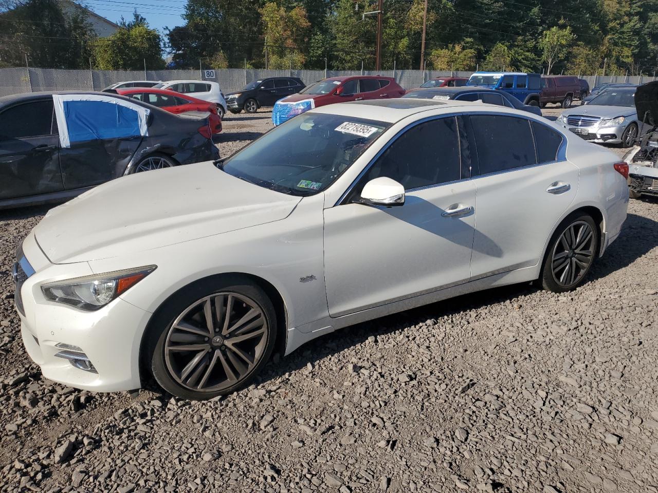 INFINITI Q50 PREMIUM