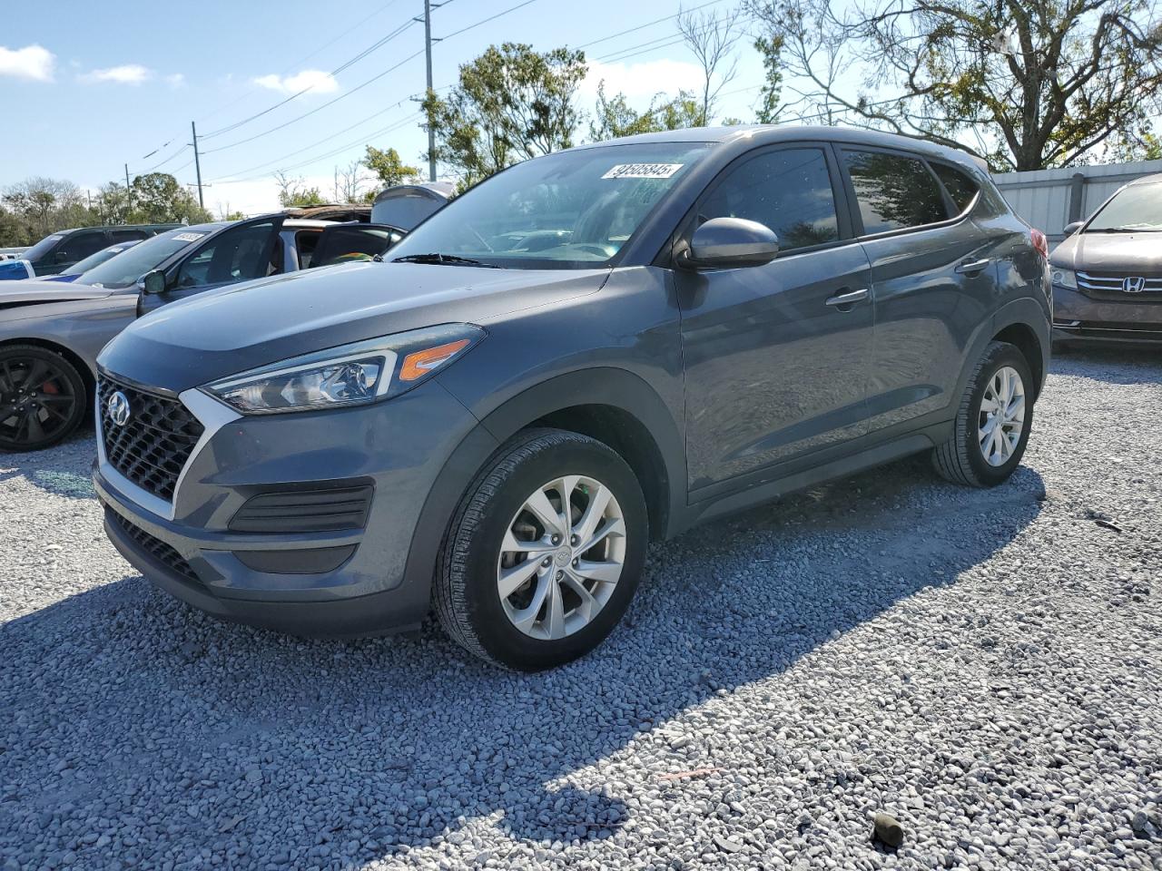 HYUNDAI TUCSON SE