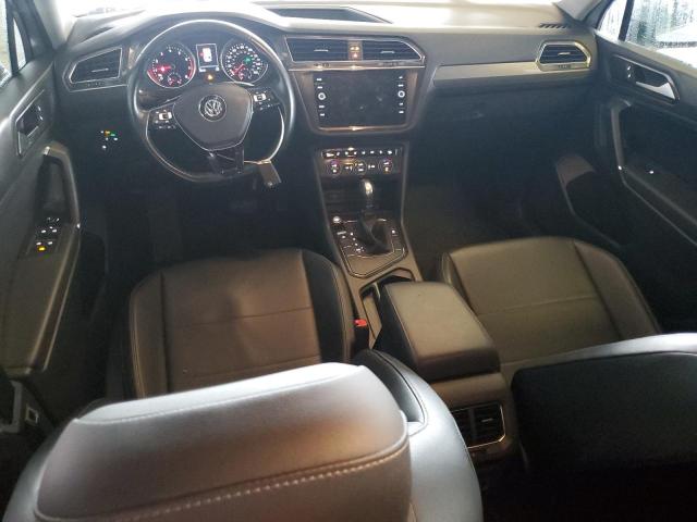 2018 VOLKSWAGEN TIGUAN SE 3VV3B7AX3JM214153