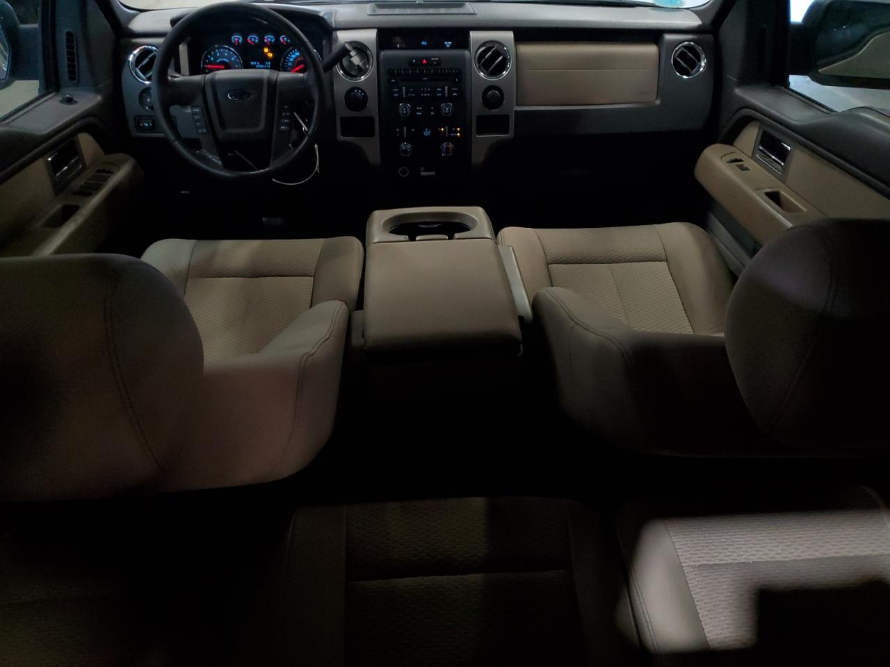 FORD F-150 SUPER CAB