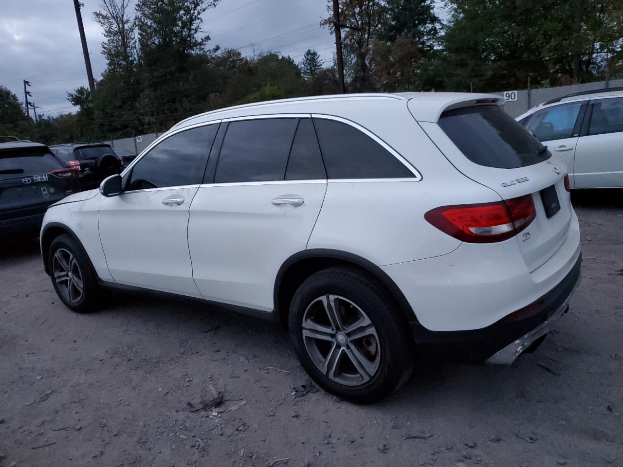 MERCEDES-BENZ GLC-CLASS 300 4MATIC
