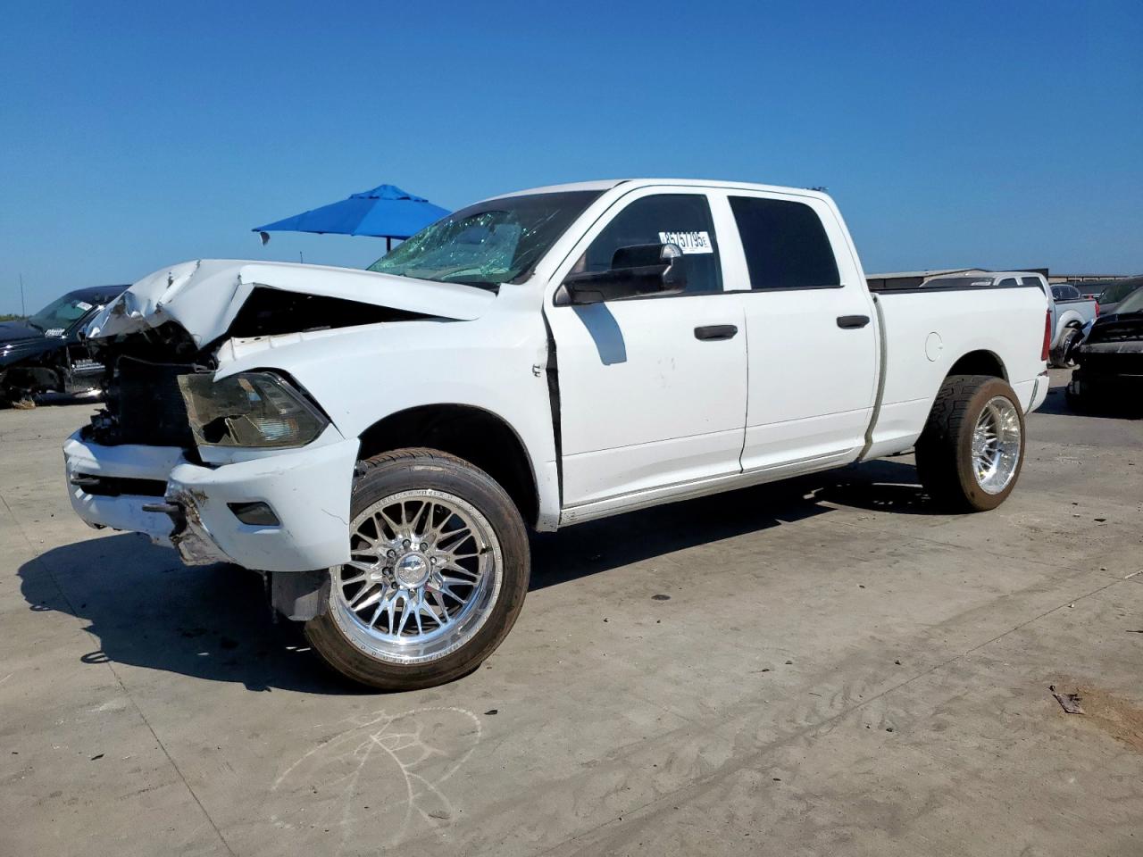 Lot #3318141372 2011 DODGE RAM 2500