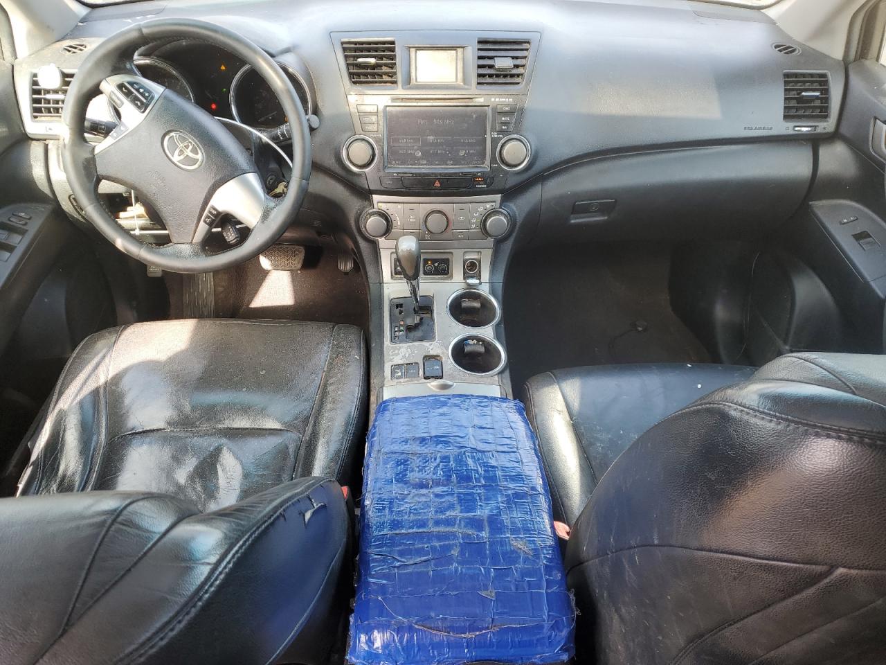 TOYOTA HIGHLANDER BASE