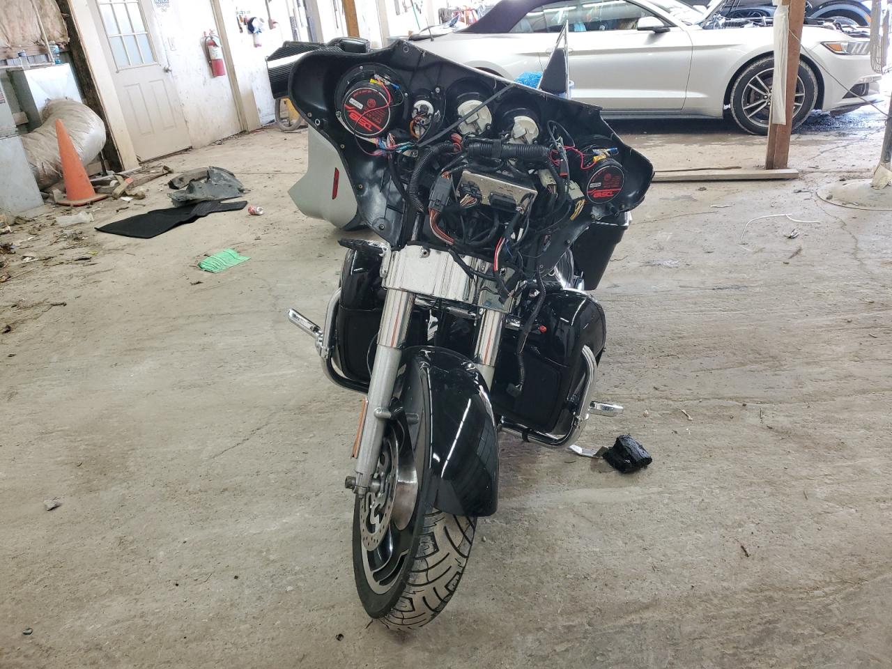 Lot #3305527074 2012 HARLEY-DAVIDSON FLHX STREE