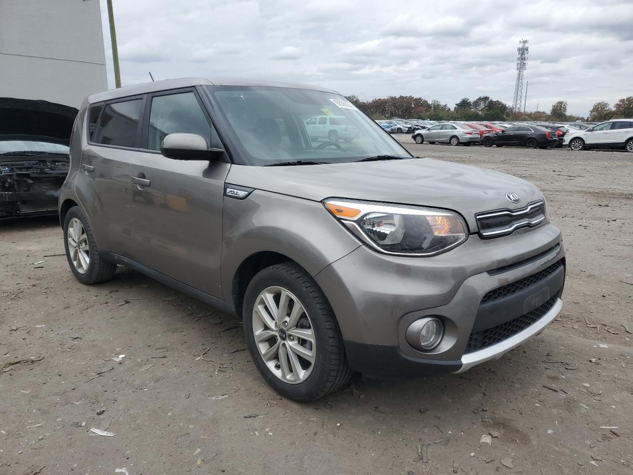 KIA SOUL +