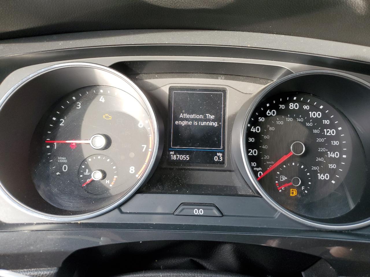 VOLKSWAGEN TIGUAN SE