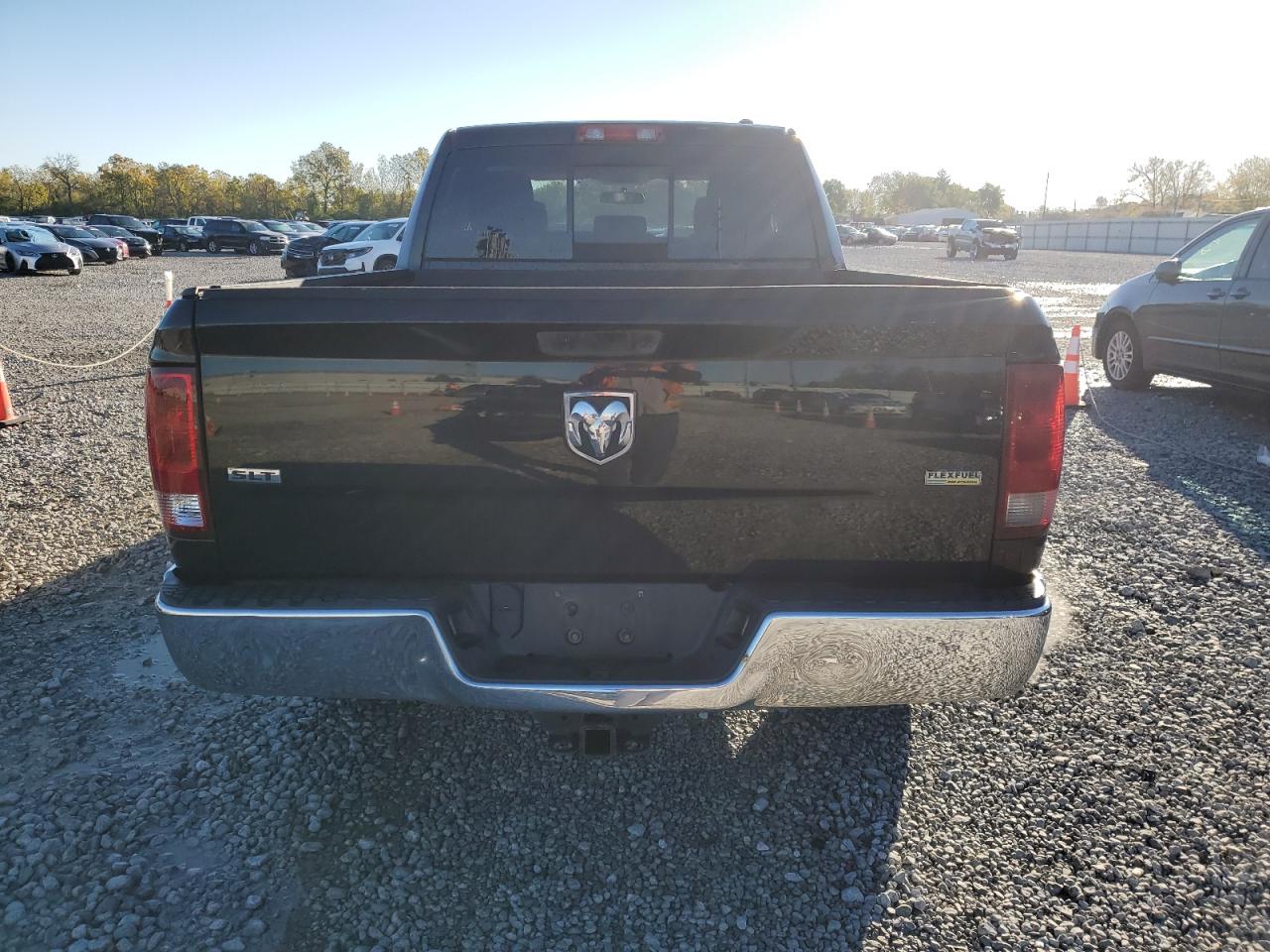 DODGE RAM 1500 SLT