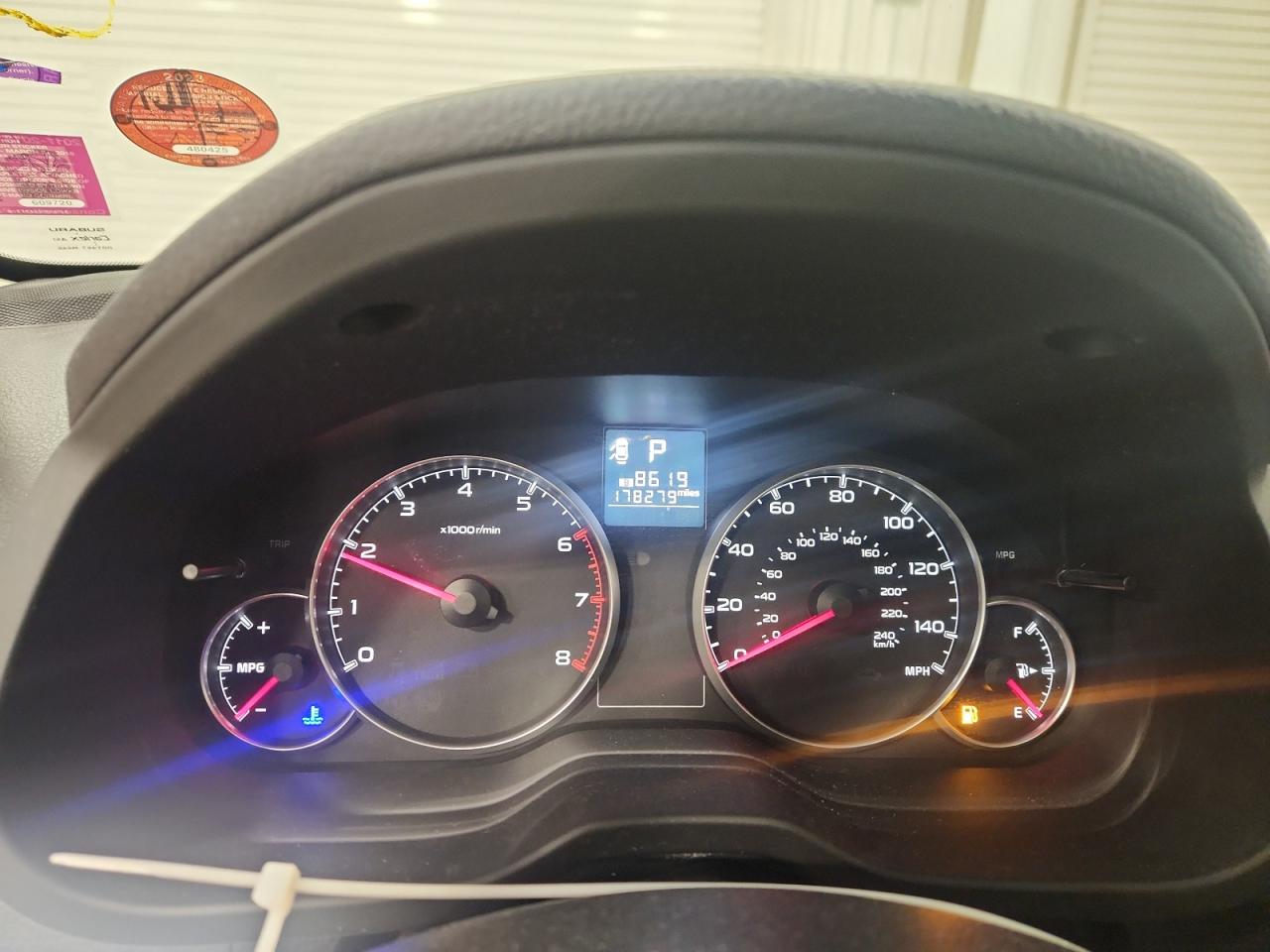 SUBARU OUTBACK 2.5I PREMIUM