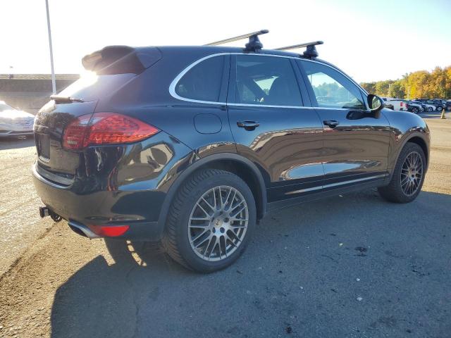 2013 PORSCHE CAYENNE S - WP1AB2A25DLA84183
