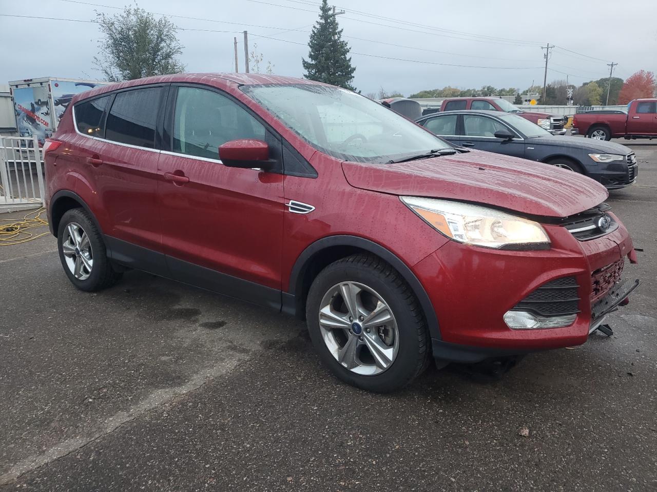 FORD ESCAPE SE