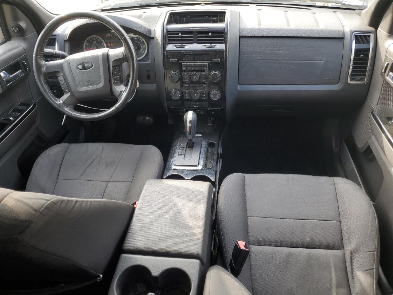 FORD ESCAPE XLT